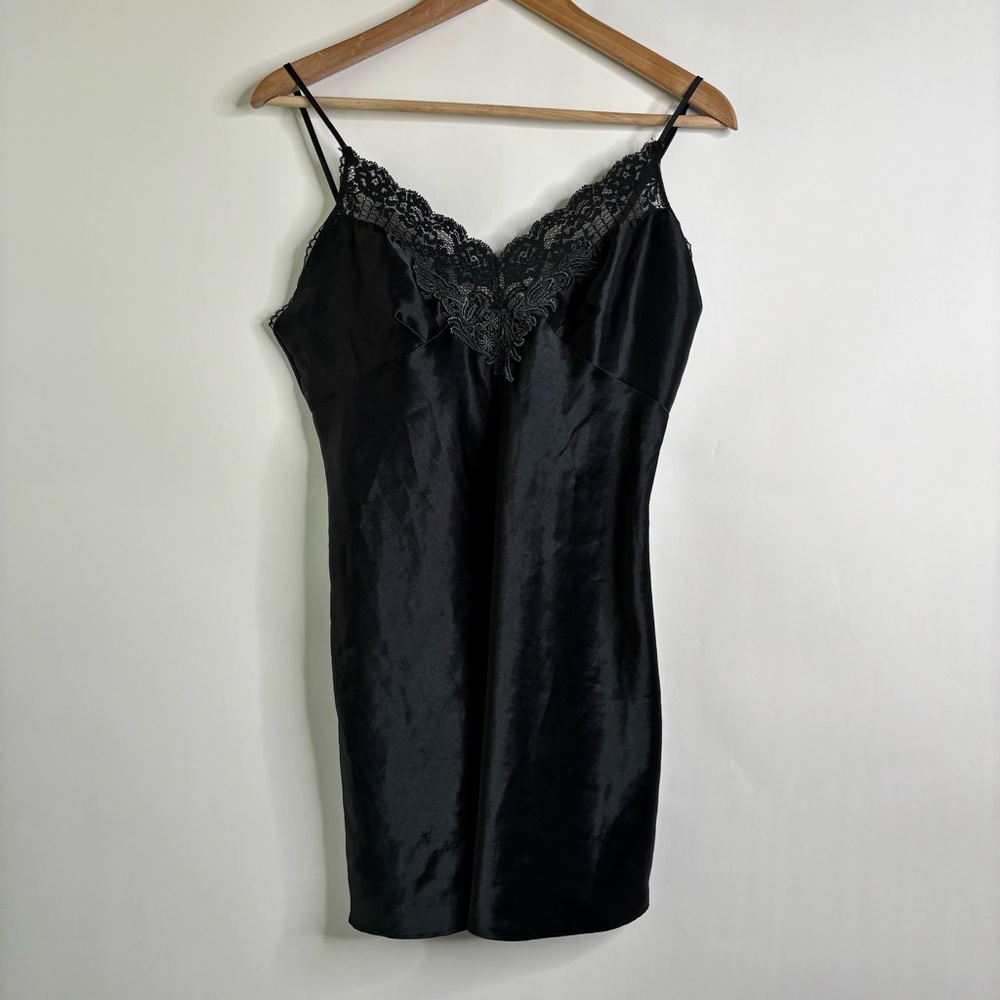 Vintage 90s Victoria's Secret Black Lace Slip Dress size Medium